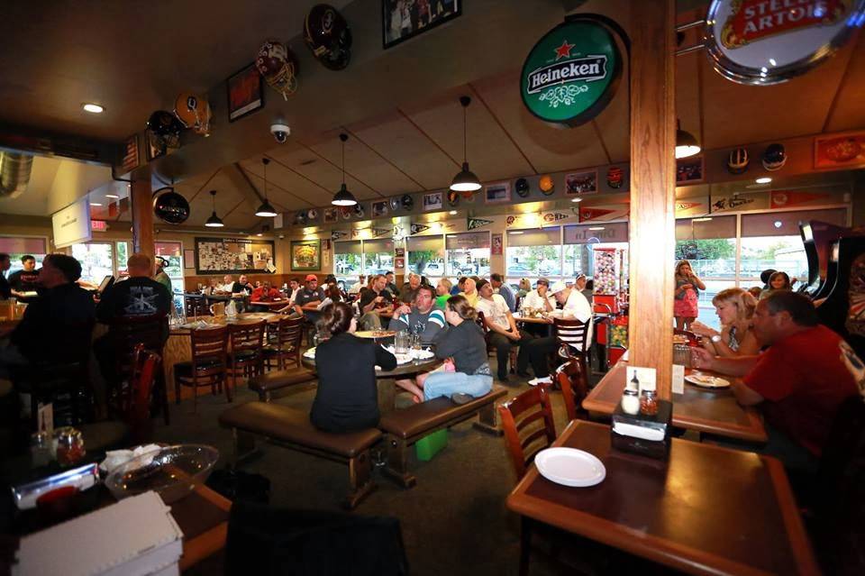 Pinkys Pizza & Pub | restaurant | 2085 N Broadway, Walnut Creek, CA 94596, USA | 9259395000 OR +1 925-939-5000