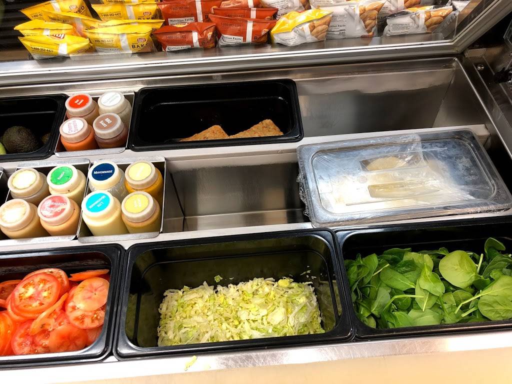 Subway Restaurants | restaurant | 1295 Washington Ave, San Leandro, CA 94577, USA | 5103510100 OR +1 510-351-0100