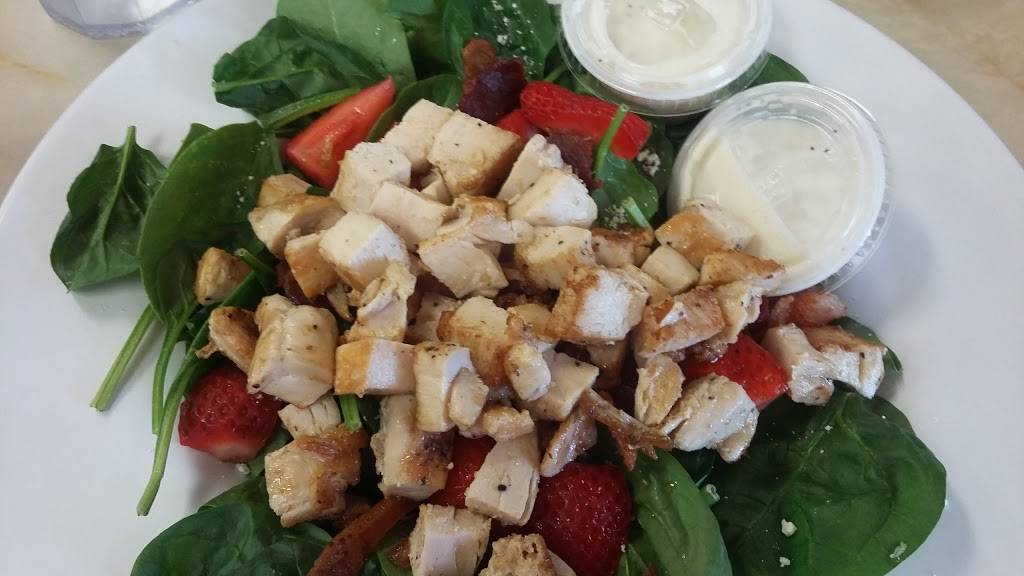 Klunders Kafe | restaurant | 929 W Milwaukee St, New Hampton, IA 50659, USA | 6413944973 OR +1 641-394-4973