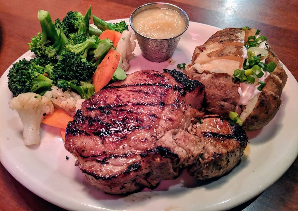 Nugget Bar & Grill | restaurant | 5687 Calle Real, Goleta, CA 93117, USA | 8059645200 OR +1 805-964-5200