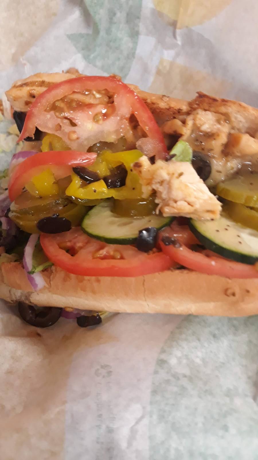 Subway | restaurant | 2365 E Bonanza Rd, Las Vegas, NV 89101, USA | 7023823007 OR +1 702-382-3007