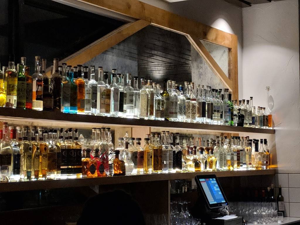 Flores | restaurant | 301 Corte Madera Town Center, Corte Madera, CA 94925, USA | 4155005145 OR +1 415-500-5145