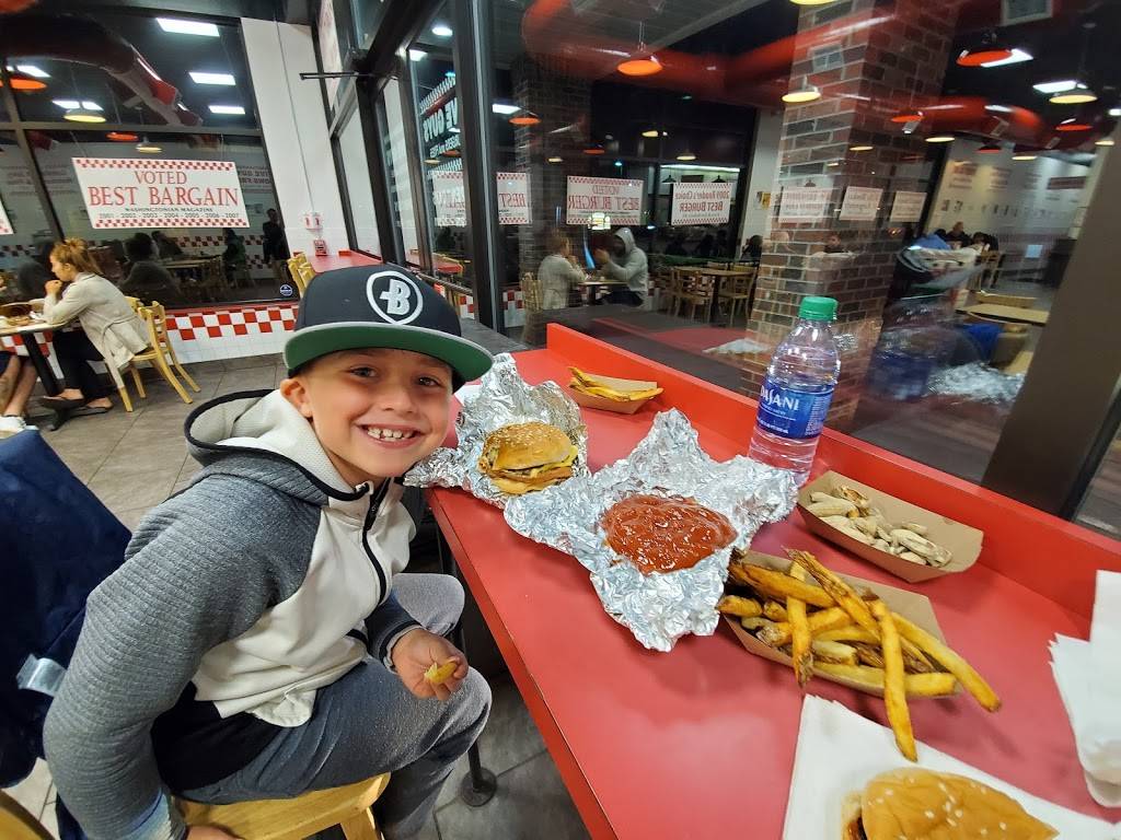 Five Guys | meal takeaway | 927 Holt Rd Suite 200, Webster, NY 14580, USA | 5858721746 OR +1 585-872-1746