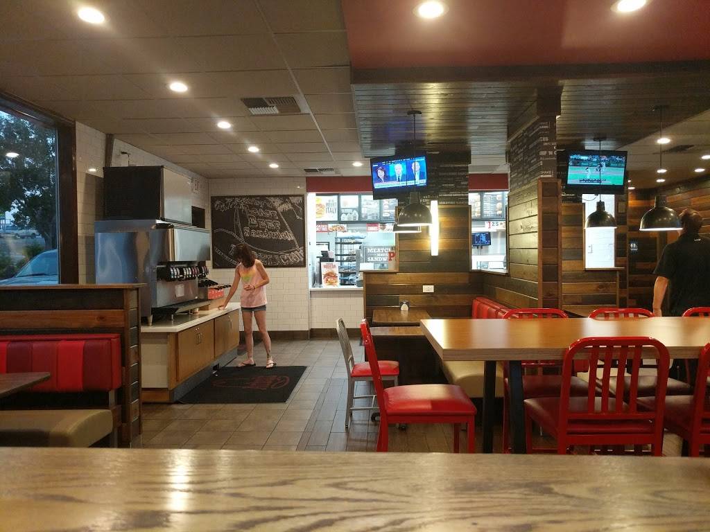 Arbys | restaurant | 1065 S S Main St, Red Bluff, CA 96080, USA | 5305295640 OR +1 530-529-5640