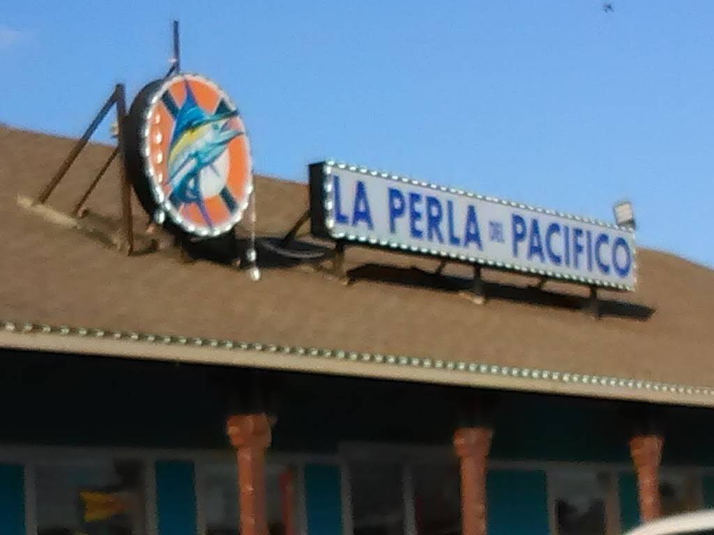 La Perla Del Pacifico | restaurant | 7911 Culebra Rd, San Antonio, TX 78251, USA | 2109737600 OR +1 210-973-7600
