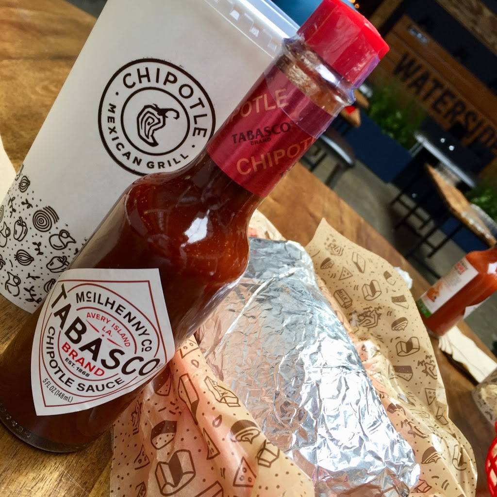 Chipotle Mexican Grill | restaurant | 333 Waterside Dr, Norfolk, VA 23510, USA | 7576251385 OR +1 757-625-1385