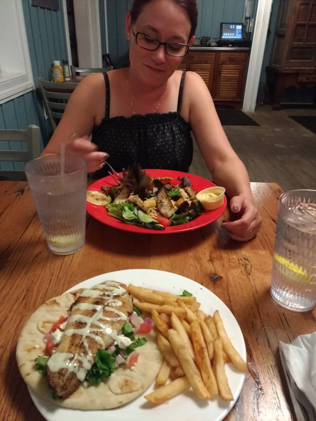 Clarkes Landing Restaurant | restaurant | 24580 Clarkes Landing Ln, Hollywood, MD 20636, USA | 3013733986 OR +1 301-373-3986