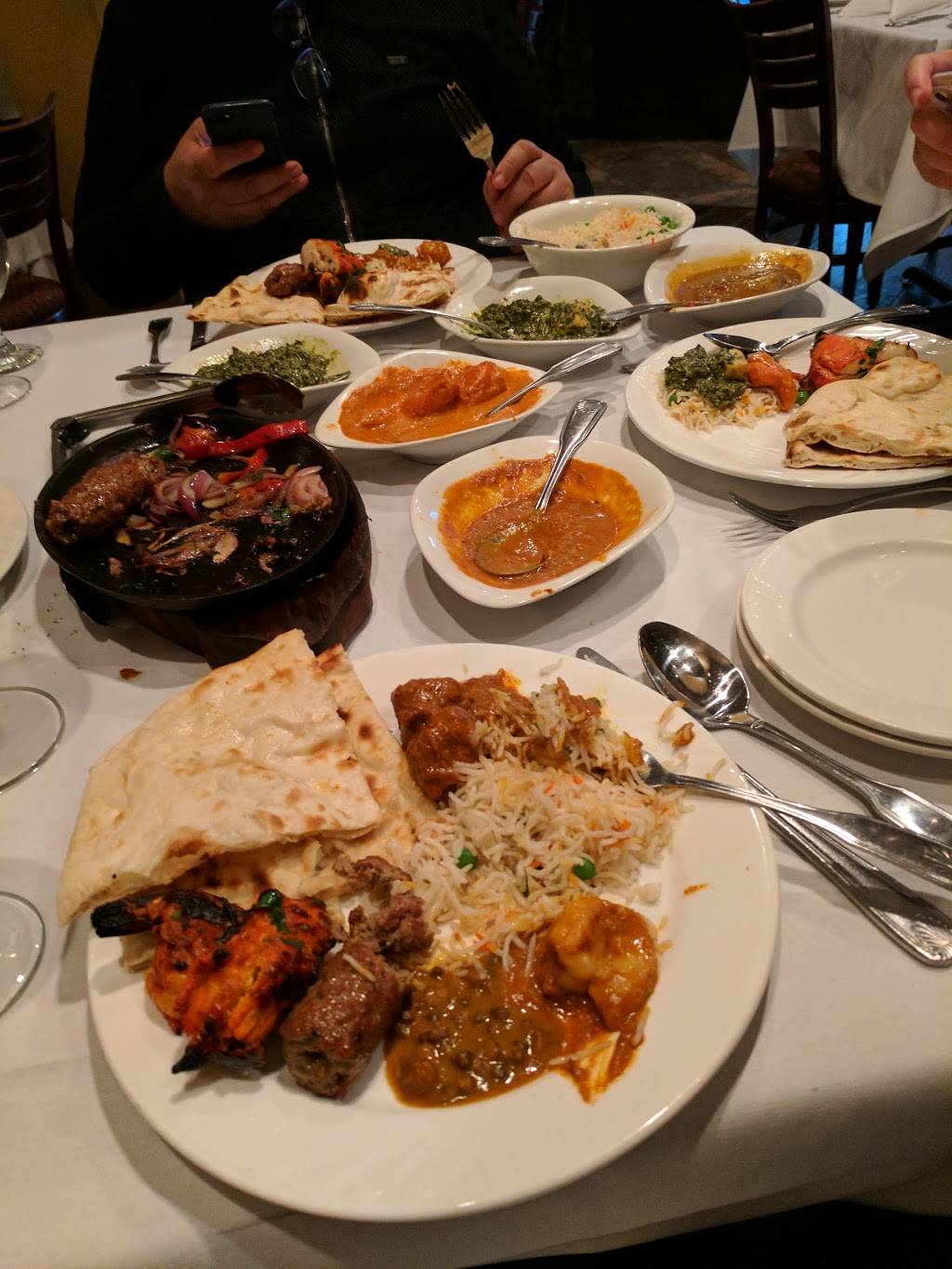 Narins Bombay Brasserie | restaurant | 3005 W Loop S, Houston, TX 77027, USA | 7136222005 OR +1 713-622-2005