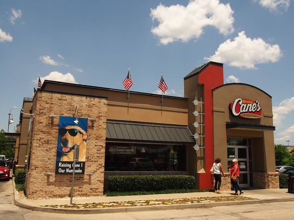 Raising Canes Chicken Fingers | meal takeaway | 10420 US 49, Gulfport, MS 39503, USA | 2283284216 OR +1 228-328-4216