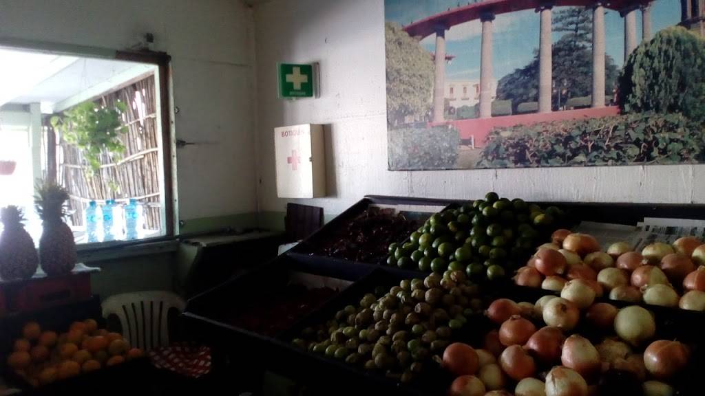 Fruteria El Corita | restaurant | Campos, Libramiento, Tijuana, B.C., Mexico | 016643568108 OR +52 664 356 8108