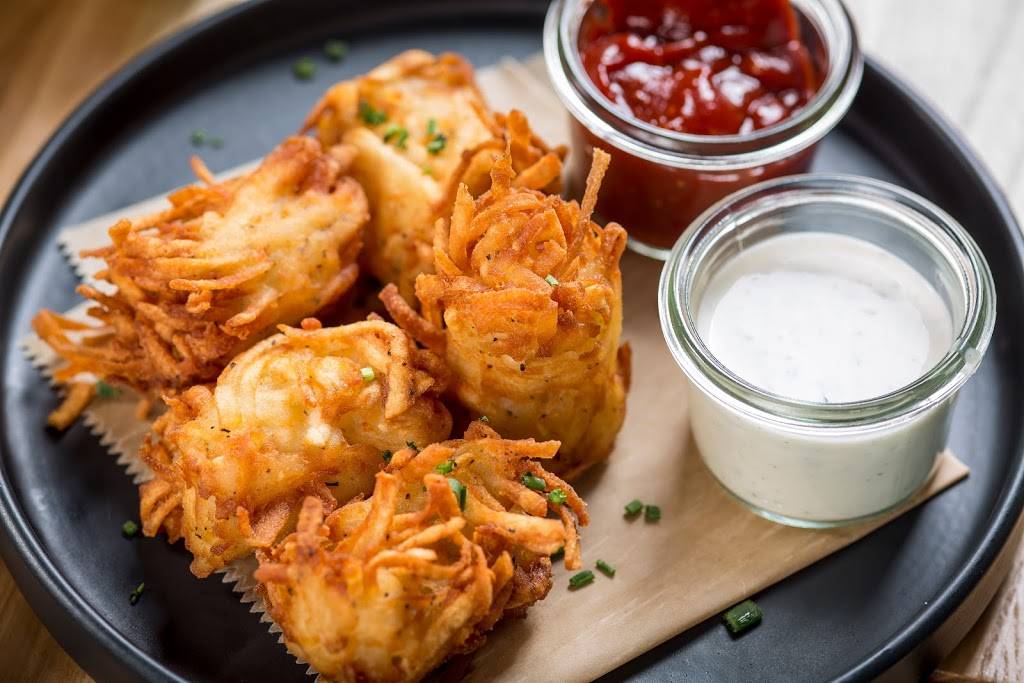 Make Room For Truman | restaurant | 550 W Touhy Ave, Park Ridge, IL 60068, USA | 8476926205 OR +1 847-692-6205