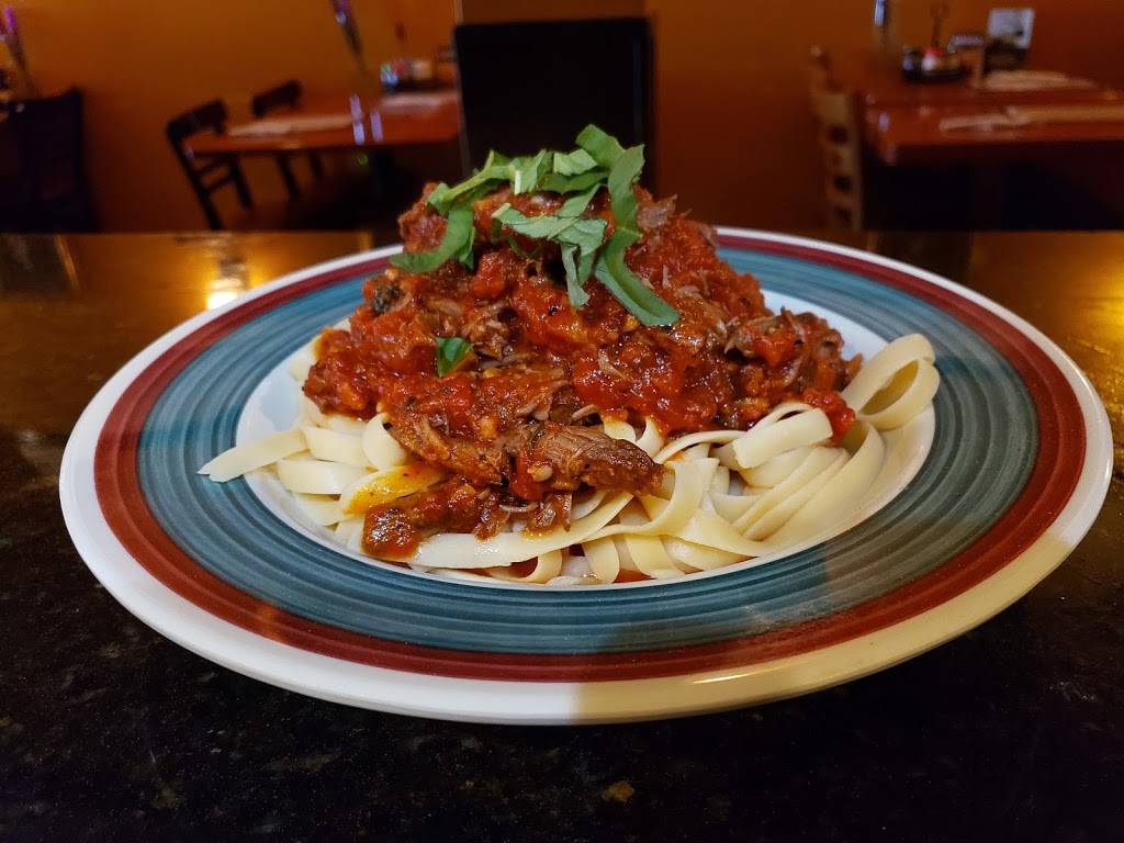 Bizzarro’s Italian Restaurant & Pizzeria | restaurant | 3682 N Wickham Rd, Melbourne, FL 32935, USA | 3217520555 OR +1 321-752-0555