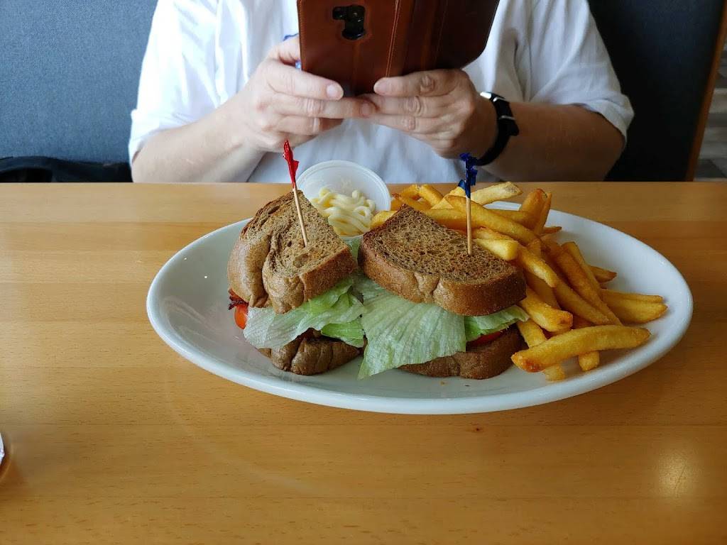 Vote Bernie 2020 | restaurant | 12125 Indian Rocks Rd, Largo, FL 33774, USA | 7272404555 OR +1 727-240-4555