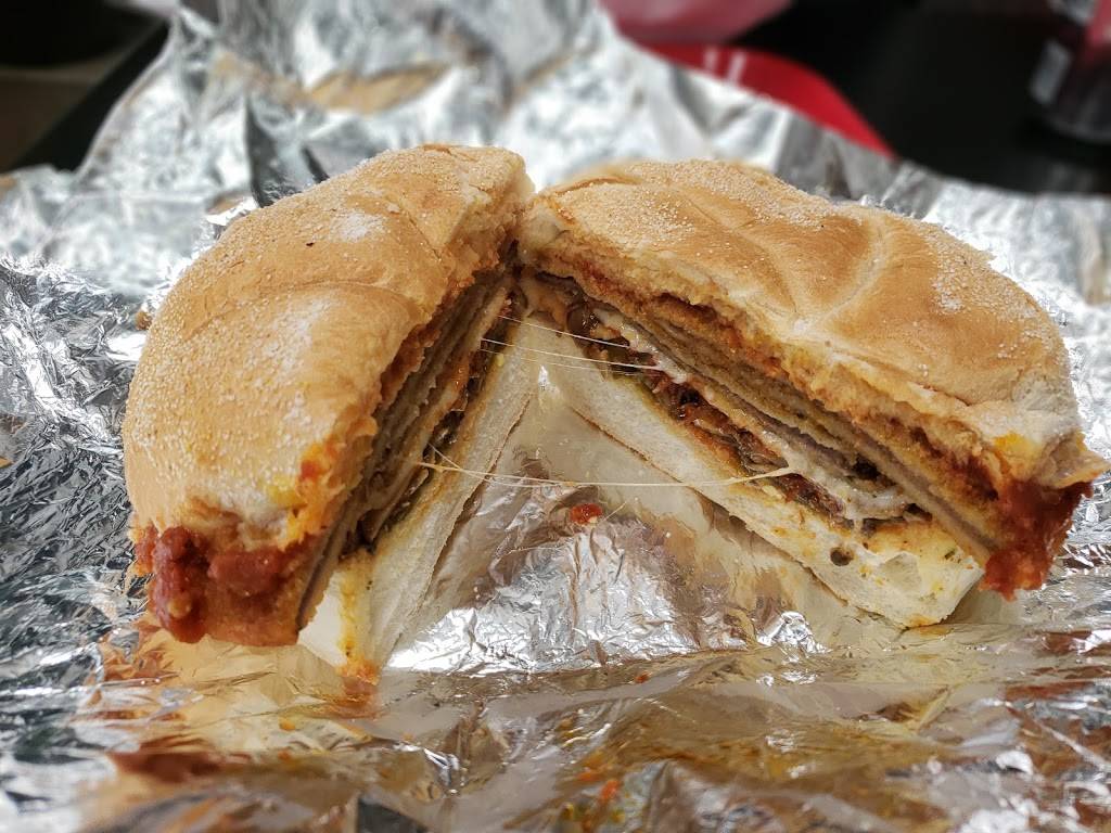 San Francesco Foods | restaurant | 3045 Clayhill Rd, Mississauga, ON L5B 4L2, Canada | 9058041548 OR +1 905-804-1548