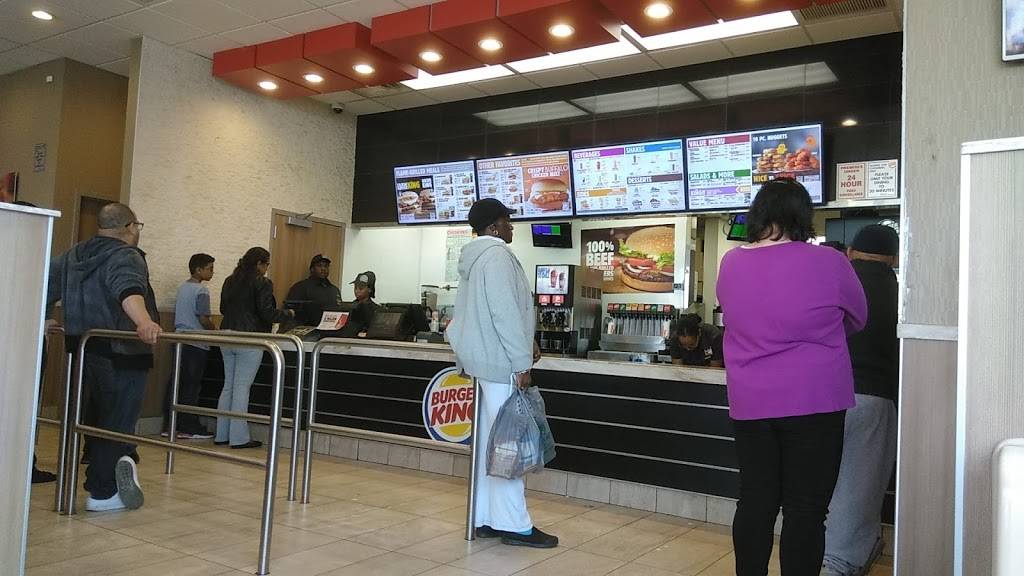 Burger King | restaurant | 105 Rockaway Blvd, Ozone Park, NY 11416, USA | 7188481573 OR +1 718-848-1573