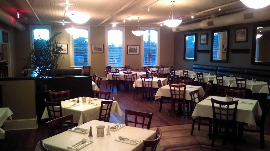 Epic Chophouse | restaurant | 104 S Main St, Mooresville, NC 28115, USA | 7042301720 OR +1 704-230-1720