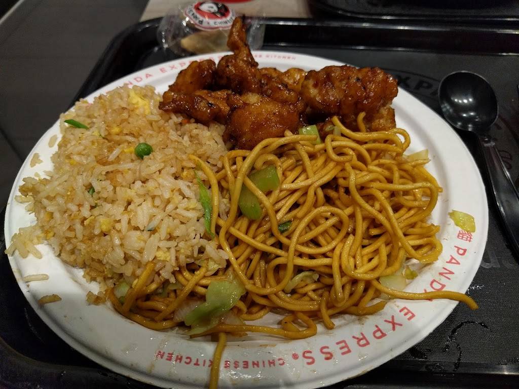 Panda Express | meal takeaway | 5230 S 76th St, Greendale, WI 53129, USA | 4144238704 OR +1 414-423-8704