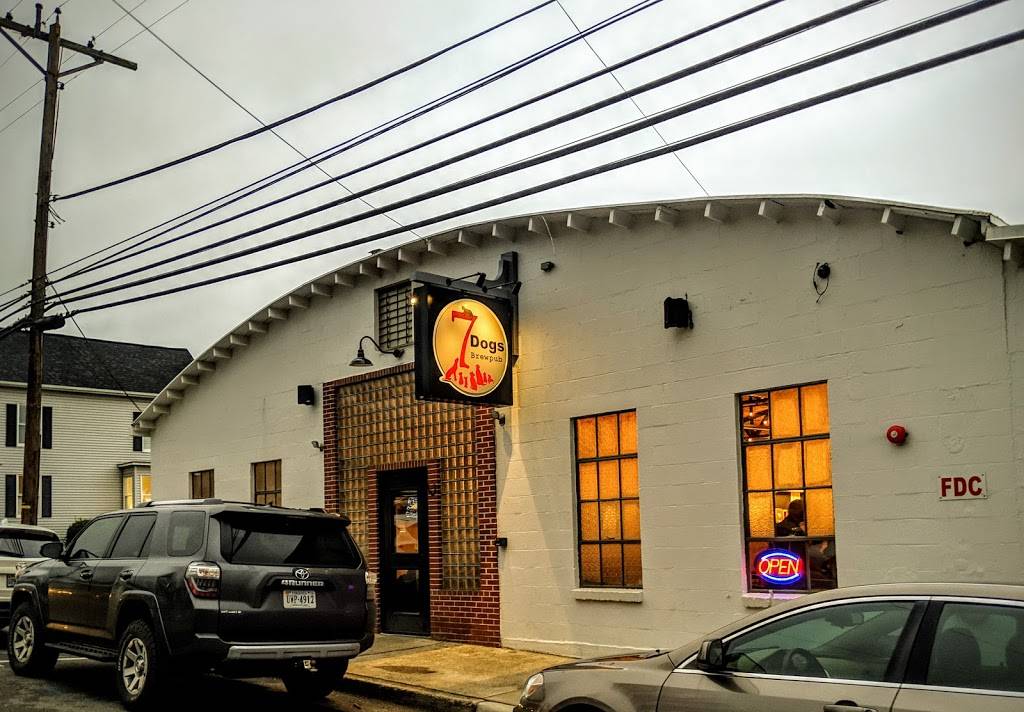7 Dogs Brew Pub | restaurant | 370 W Spring St, Wytheville, VA 24382, USA | 2762280994 OR +1 276-228-0994