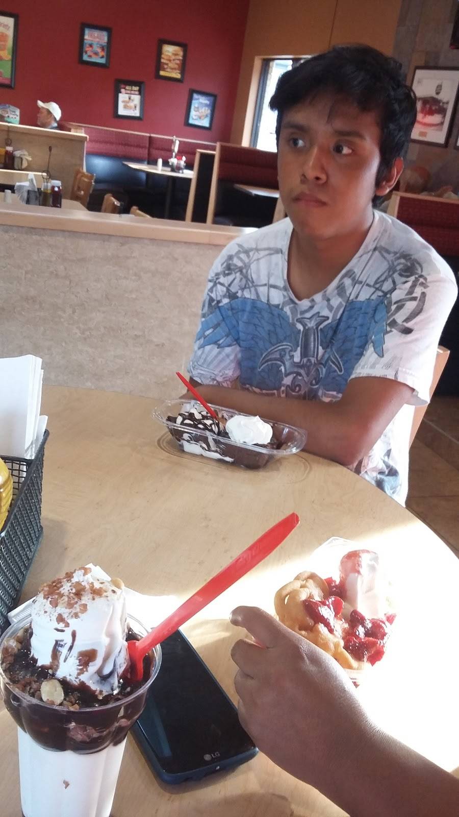 Dairy Queen Grill & Chill | restaurant | 930-B N, S Green St, Henderson, KY 42420, USA | 2708274625 OR +1 270-827-4625