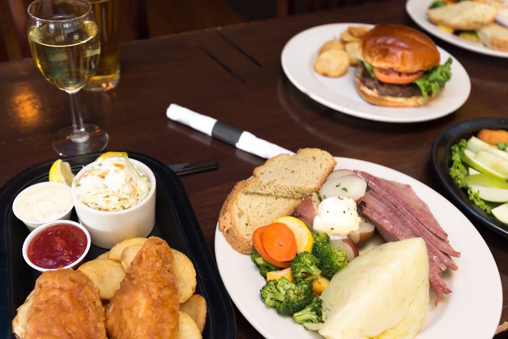 Quigleys Irish Pub | restaurant | 43 E Jefferson Ave, Naperville, IL 60540, USA | 6304284774 OR +1 630-428-4774