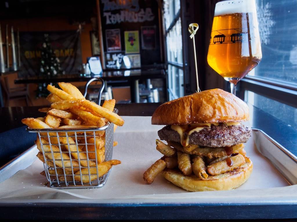 Trolley Tap House | restaurant | 1616 Delaware Ave, Wilmington, DE 19806, USA | 3026522255 OR +1 302-652-2255