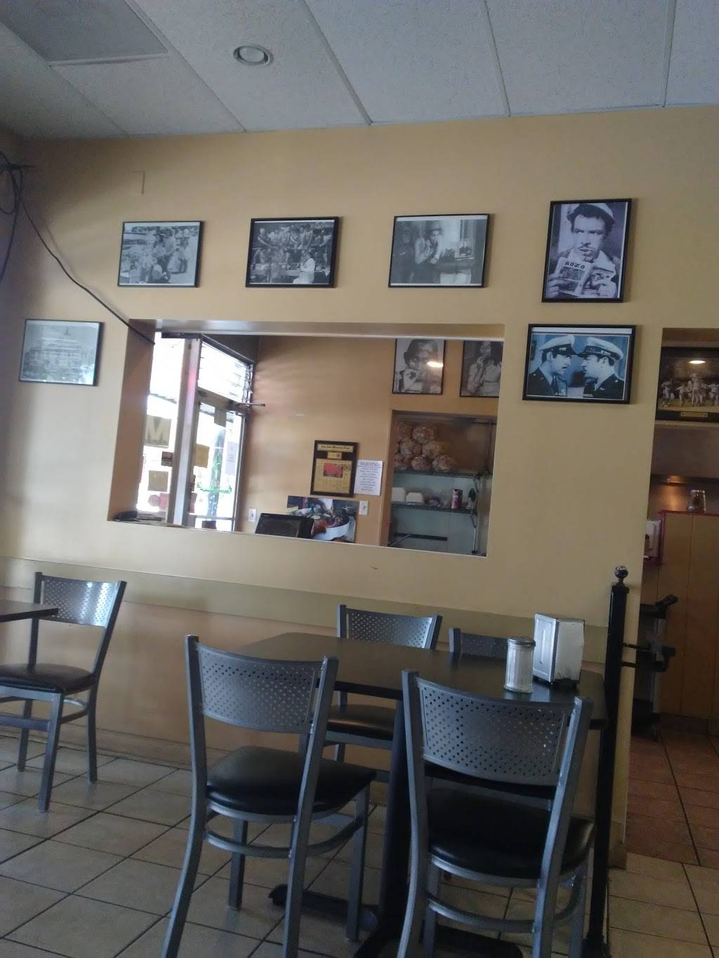 La Casita Chilanga | restaurant | 761 El Camino Real, Redwood City, CA 94063, USA | 6503642789 OR +1 650-364-2789