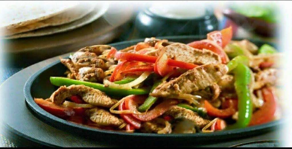 Los Palominos | restaurant | 4585 E Pickard Rd, Mt Pleasant, MI 48858, USA | 9899534161 OR +1 989-953-4161