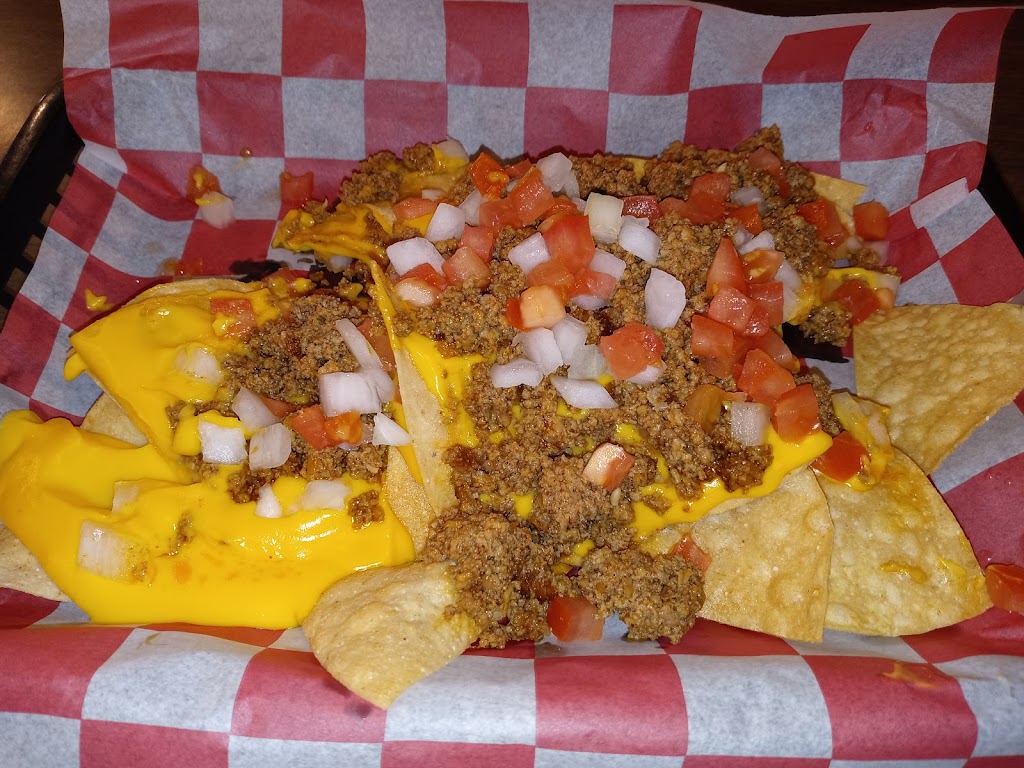 Black Powder Bar & Grill | restaurant | 1007 US Hwy 136, Franklin, NE 68939, USA | 3084259919 OR +1 308-425-9919