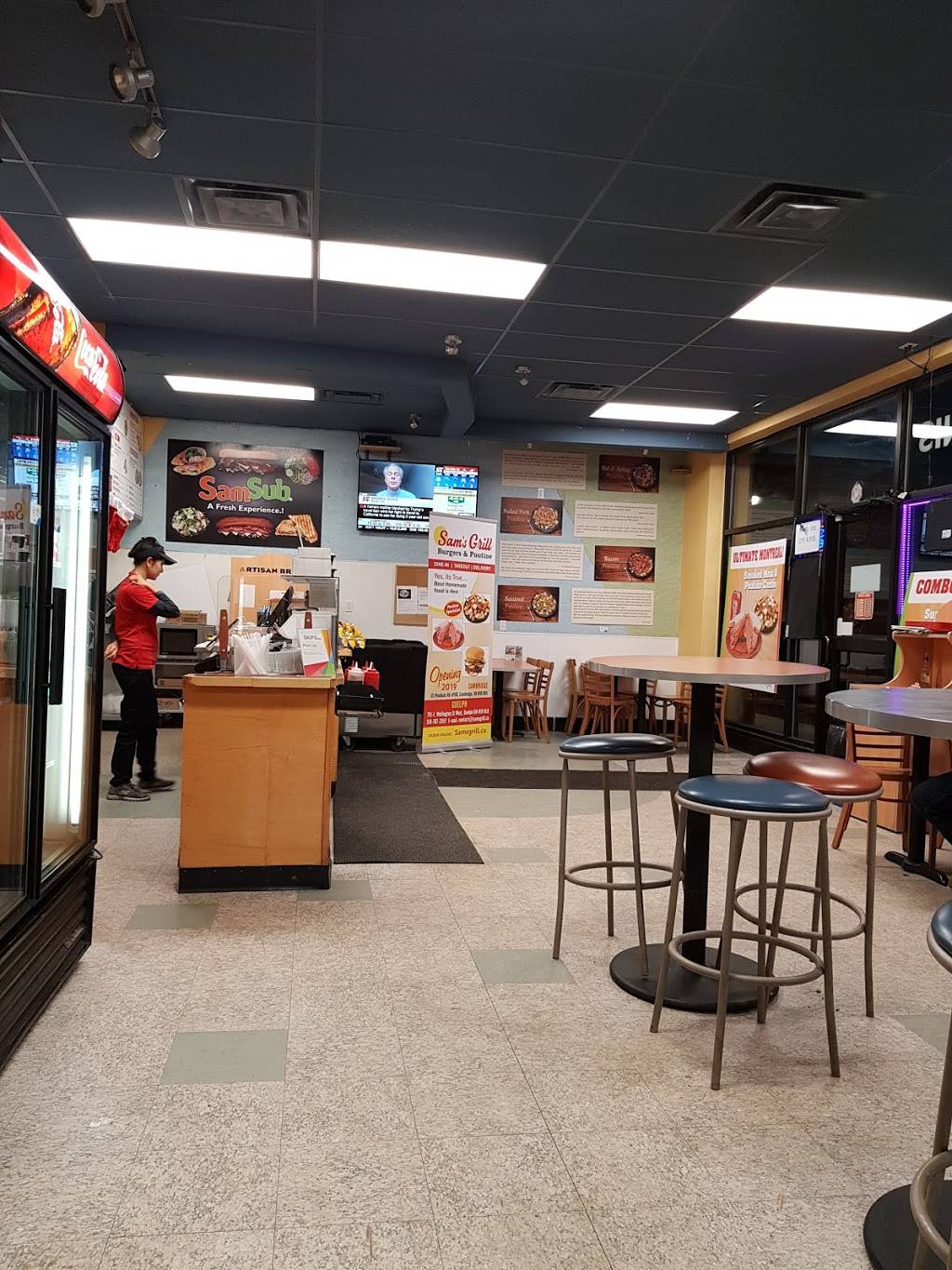 Sams Grill Guelph | restaurant | 715 Wellington St W, Guelph, ON N1H 8L8, Canada | 5197672557 OR +1 519-767-2557