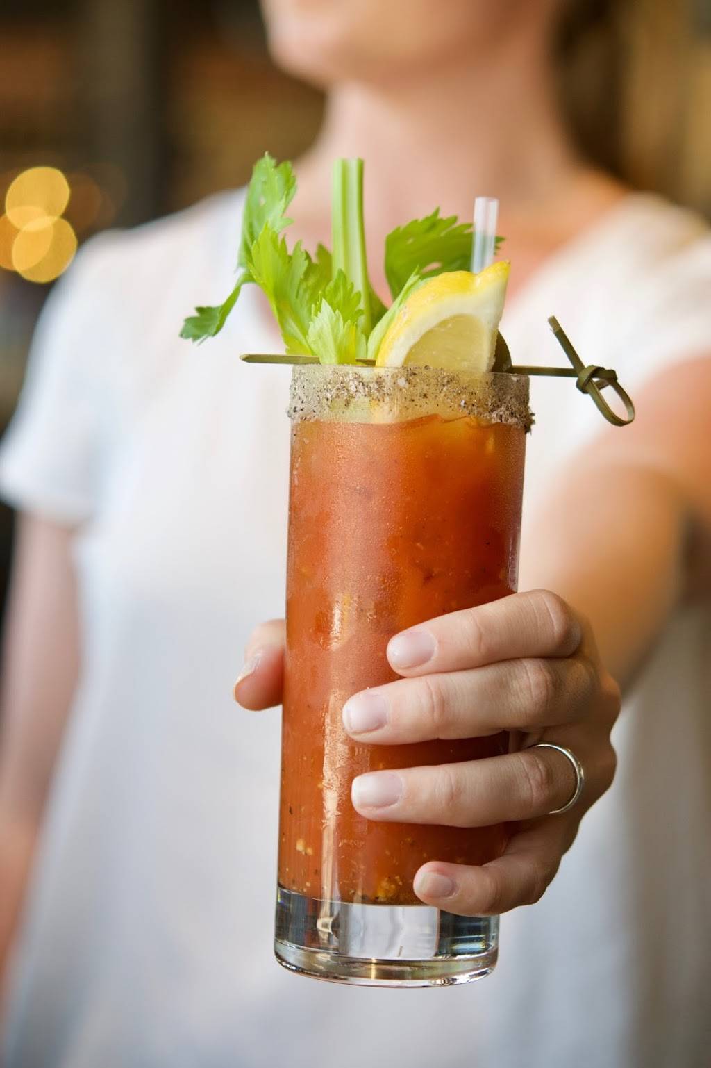 The Cottage Wellesley | restaurant | 190 Linden St, Wellesley, MA 02482, USA | 7812391100 OR +1 781-239-1100