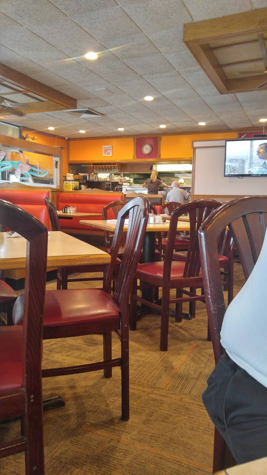 Majors Restaurant | restaurant | 301 West Ogden Avenue, Westmont, IL 60559, USA | 6309681144 OR +1 630-968-1144