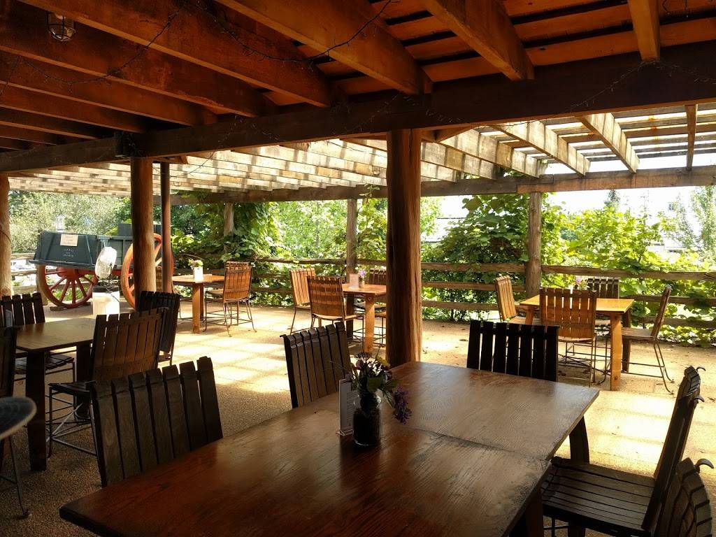 Heartpine Cafe | restaurant | Inside the Burner Barn at the Luray Valley Museum at Luray Caverns, 102 Cave Hill Rd, Luray, VA 22835, USA | 5407436551 OR +1 540-743-6551