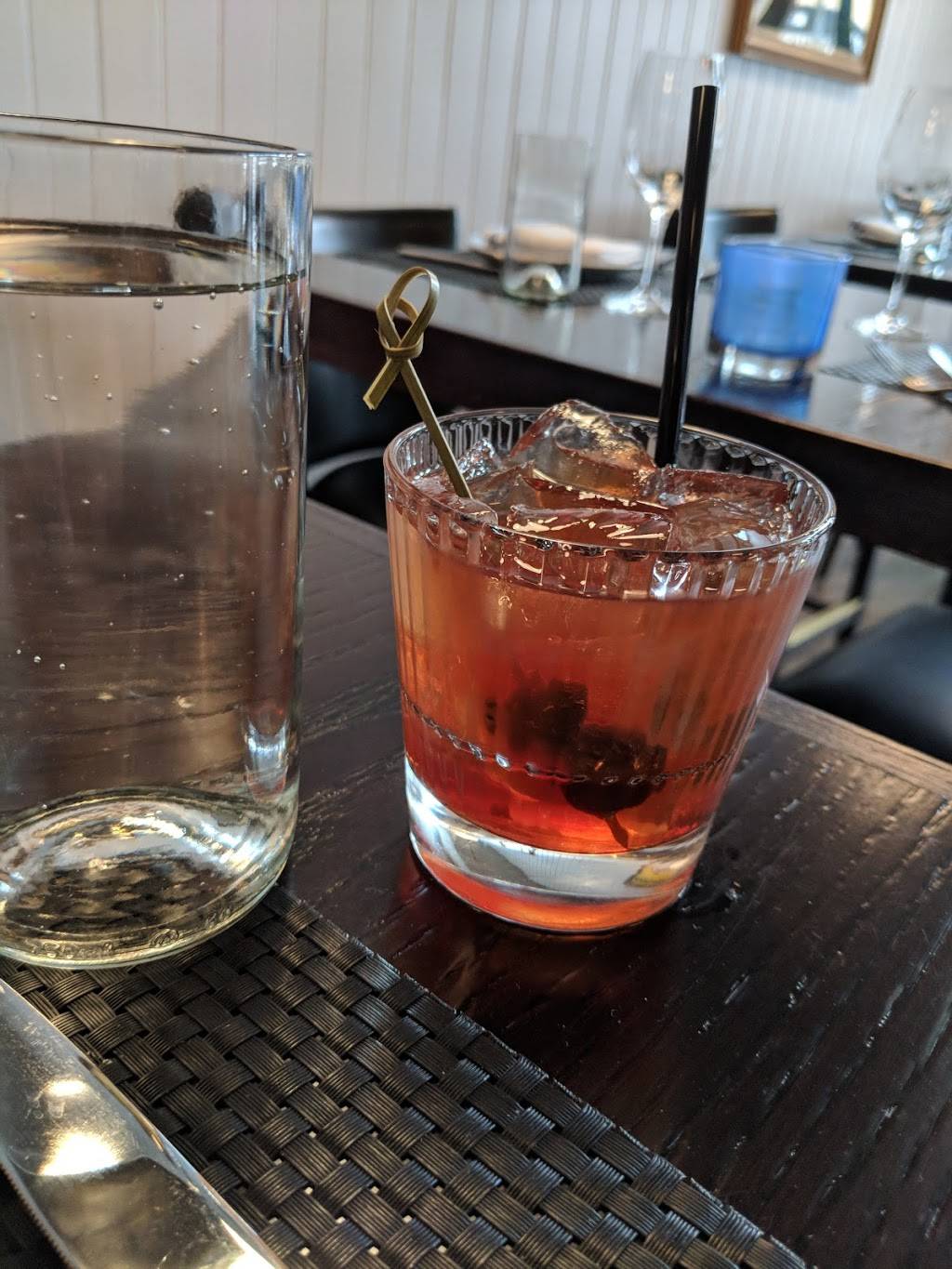 Victory Meat and Seafood | restaurant | 116 N York St, Elmhurst, IL 60126, USA | 6303595599 OR +1 630-359-5599