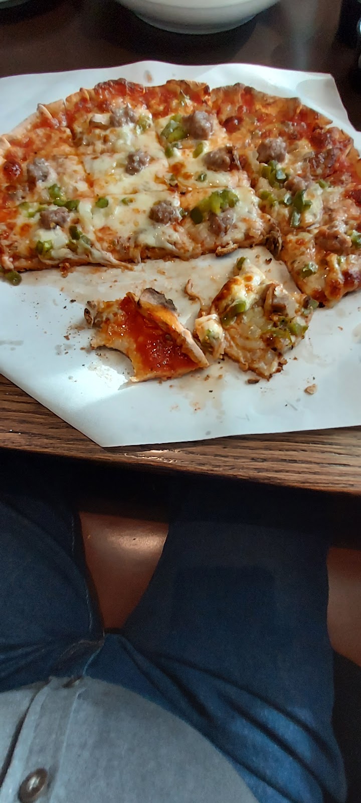 Sammys Pizza Restaurant & Tavern | meal delivery | 802 S Pokegama Ave, Grand Rapids, MN 55744, USA | 2183268551 OR +1 218-326-8551