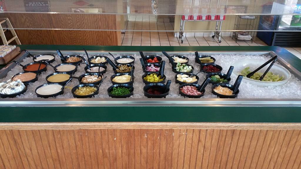 Gambinos Pizza | meal delivery | 510 E Front St, Perry, KS 66073, USA | 7855975133 OR +1 785-597-5133