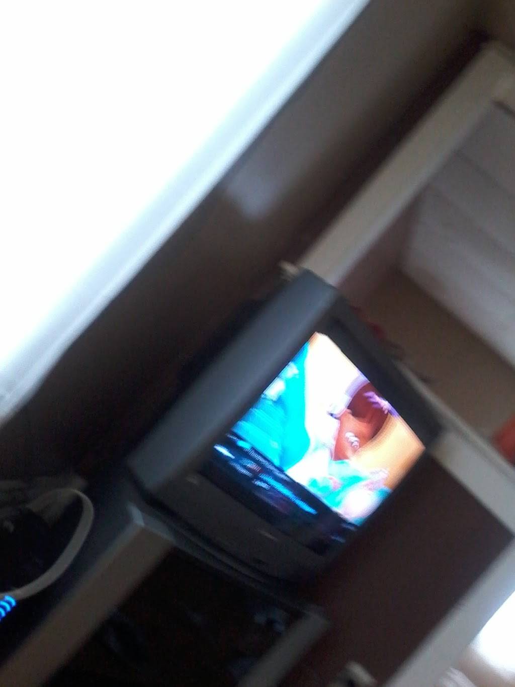 Emergency Pizza | restaurant | 1870 Seneca St, Buffalo, NY 14210, USA | 7163628750 OR +1 716-362-8750