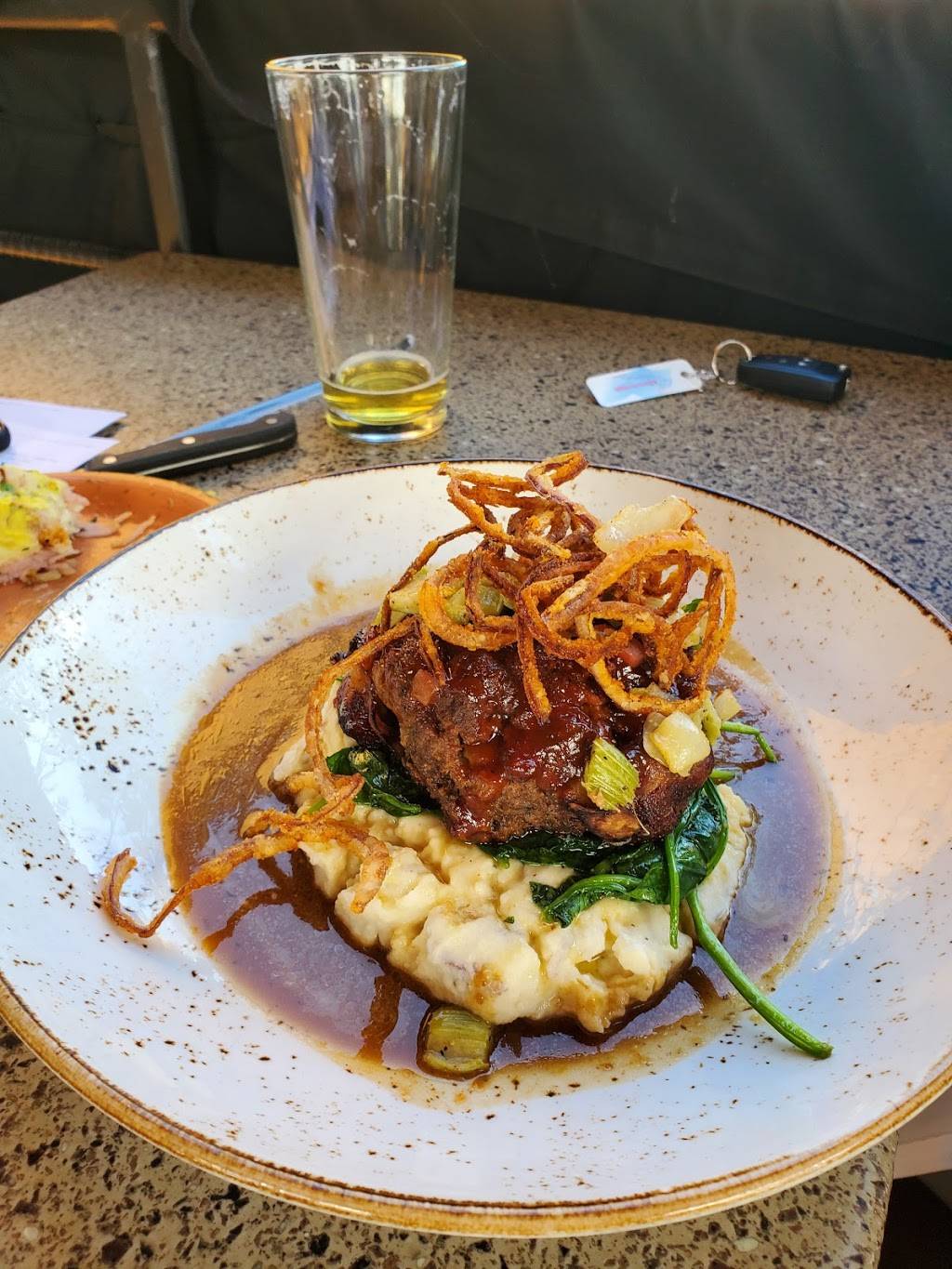 Lazy Dog Restaurant & Bar | restaurant | 20030 Northwest Fwy, Houston, TX 77065, USA | 7135975347 OR +1 713-597-5347