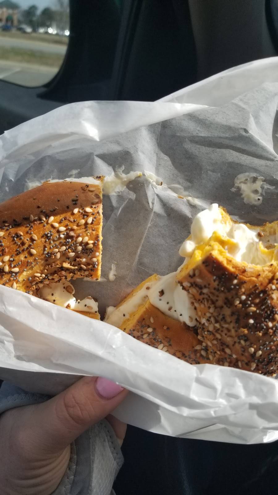 NY Bagel Cafe | restaurant | 4512 Princess Anne Rd, Virginia Beach, VA 23462, USA | 7579224084 OR +1 757-922-4084