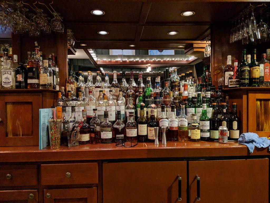 The Free House Pub | restaurant | 1902 Parmenter St, Middleton, WI 53562, USA | 6088315000 OR +1 608-831-5000