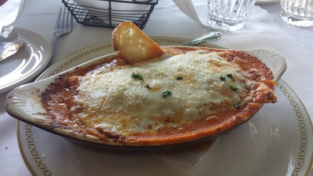 Il Pavone | restaurant | 2291 Olympic Blvd, Walnut Creek, CA 94595, USA | 9259399060 OR +1 925-939-9060