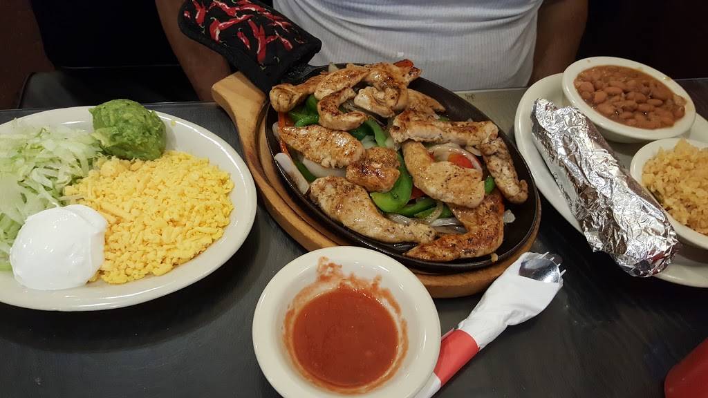 El México Cafe | restaurant | 2544 S Seneca St, Wichita, KS 67217, USA | 3165588220 OR +1 316-558-8220