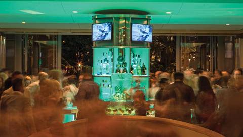 Aqua Lounge | restaurant | 690 Newport Center Dr, Newport Beach, CA 92660, USA | 9497604920 OR +1 949-760-4920