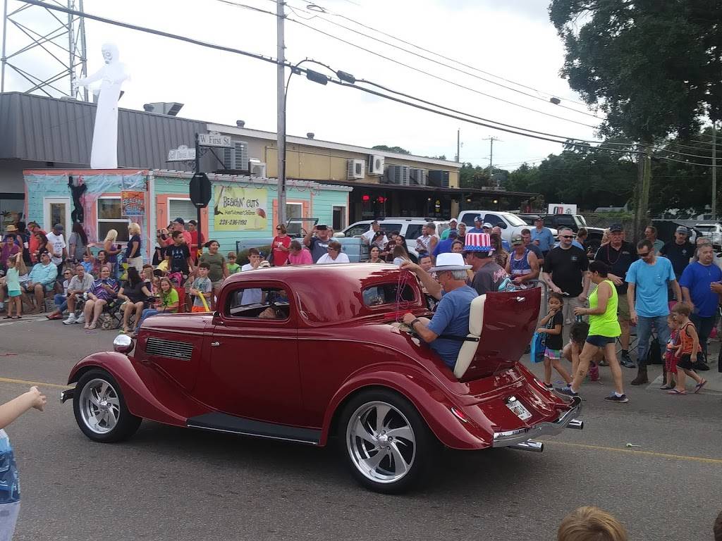 Sonic Drive-In | restaurant | 112 Jeff Davis Ave, Long Beach, MS 39560, USA | 2288641817 OR +1 228-864-1817