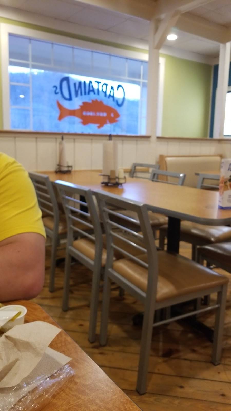 Captain Ds | restaurant | 1480 Park Ave NW, Norton, VA 24273, USA | 2766790508 OR +1 276-679-0508