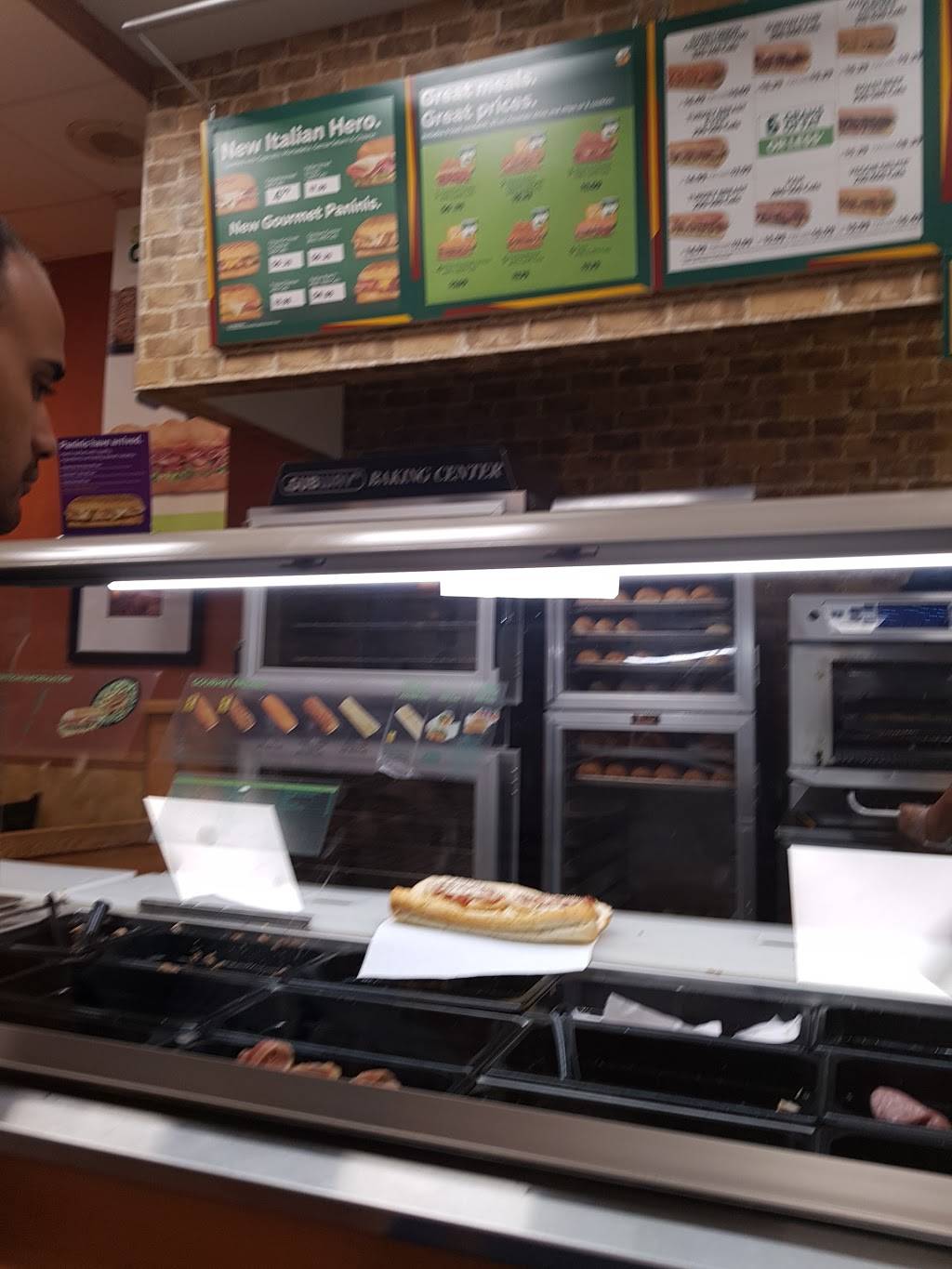 Subway | restaurant | Hurontario Street, 11670 Brinkley Dr Unit 7, Brampton, ON L7A 1R2, Canada | 9058462455 OR +1 905-846-2455