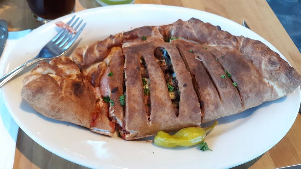 Romios Pizza & Pasta | meal delivery | 11422 NE 124th St, Kirkland, WA 98034, USA | 4258203300 OR +1 425-820-3300