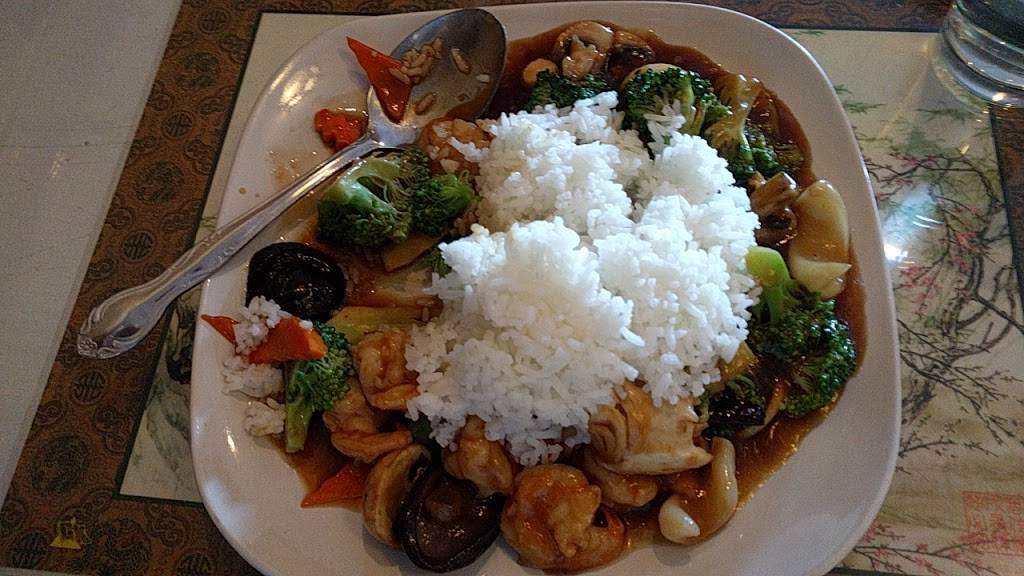 New Yen Ching Restaurant | restaurant | 6511 Pacific Ave, Stockton, CA 95207, USA | 2099570913 OR +1 209-957-0913