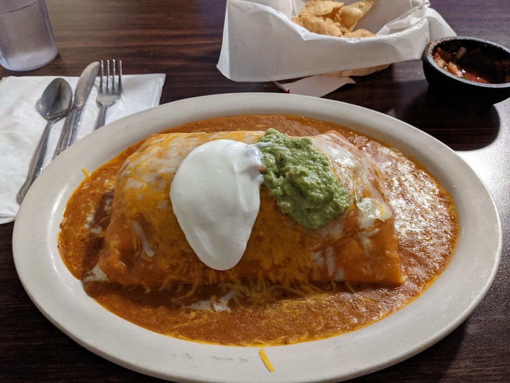 Lucio’s | restaurant | 875 E Main St, Quincy, CA 95971, USA | 5302831949 OR +1 530-283-1949