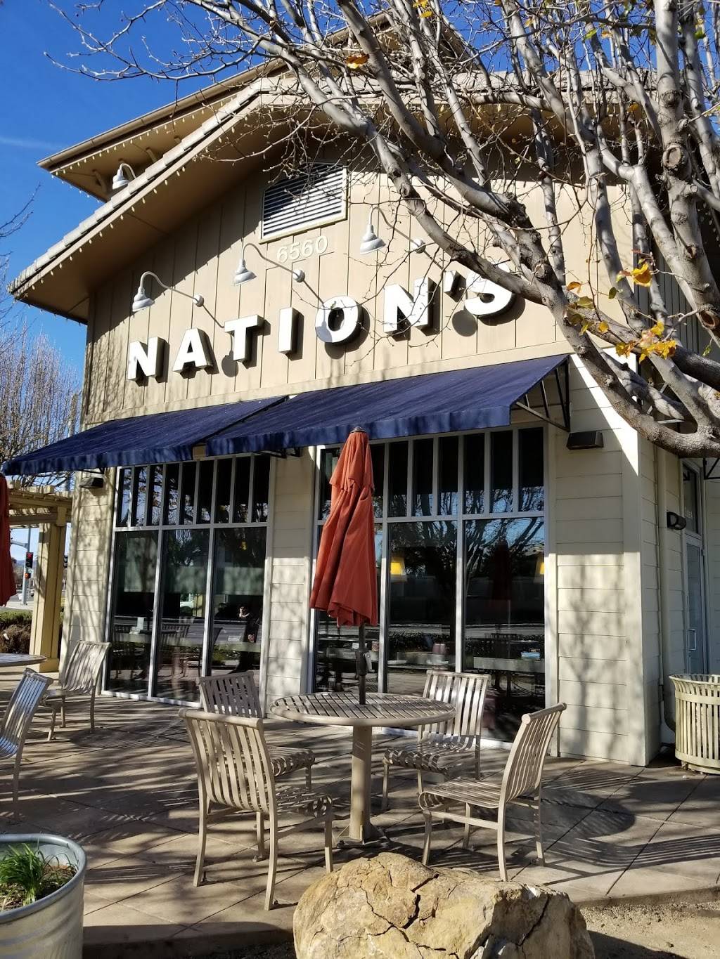 Nations Giant Hamburgers | restaurant | 6560 Lone Tree Way suite a, Brentwood, CA 94513, USA | 9255131086 OR +1 925-513-1086