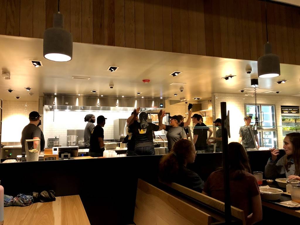 CAVA | restaurant | 403 Daniels St, Raleigh, NC 27605, USA | 9192787597 OR +1 919-278-7597